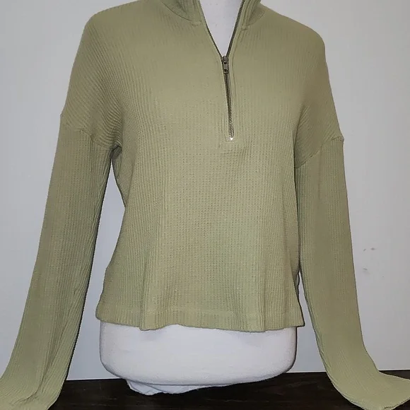 Reformation Olive Green Ribbed Sweatshirt - Picture 2 of 8